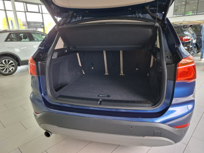 BMW X1 SDRIVE 18iA, 1 HAND, KM 63000, CUIR, NAVI, PDC, LED,