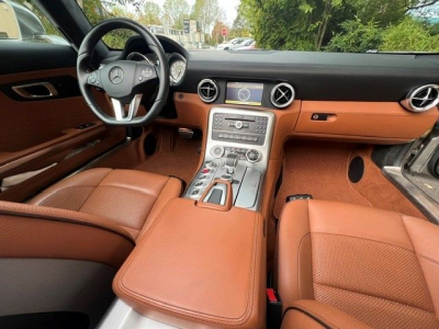 Mercedes-Benz SLS AMG Roadster - 1Hand - VOLL