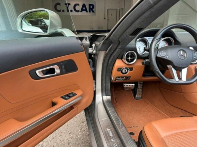 Mercedes-Benz SLS AMG Roadster - 1Hand - VOLL