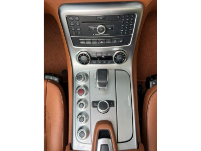 Mercedes-Benz SLS AMG Roadster - 1Hand - VOLL