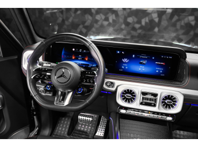 Mercedes-Benz G 63 AMG V8 Bi-Turbo - MANUFAKTUR Night Black Magno