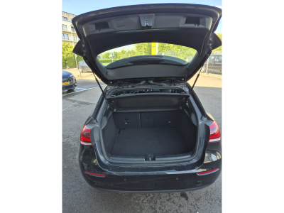 Mercedes-Benz A 200 d Progressive Business-Paket 1. Main