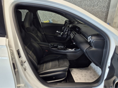 Mercedes-Benz A 45 AMG S 4 MATIC + BURMESTER PANO CUIR NAVI