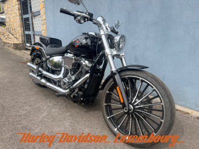 Harley-Davidson Breakout 