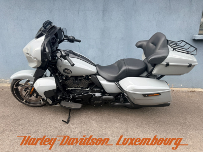 Harley-Davidson Street Glide ULTRA