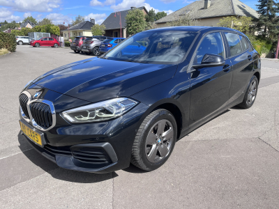 BMW 118 118i A 136cv 2xPDC Apple Carplay LED Camera