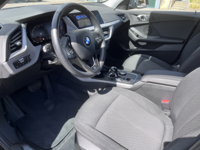 BMW 118 118i A 136cv 2xPDC Apple Carplay LED Camera