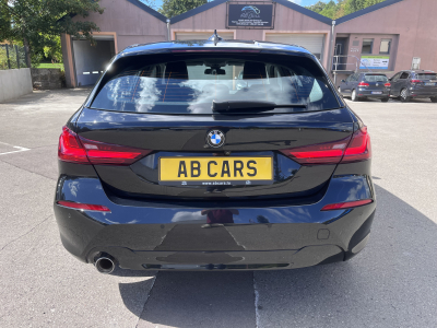 BMW 118 118i A 136cv 2xPDC Apple Carplay LED Camera