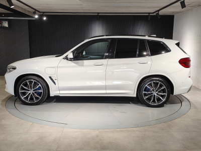 BMW X3 X3 XDRIVE30e PACK M CARPLAY CAMERA 360 CUIR