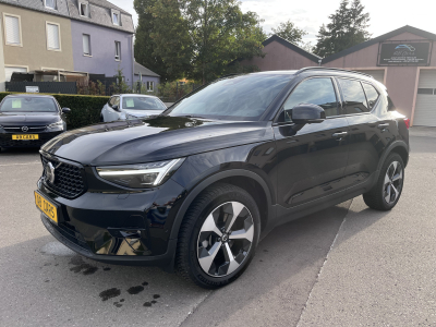 Volvo XC40 B3 Plus Dark DCT
