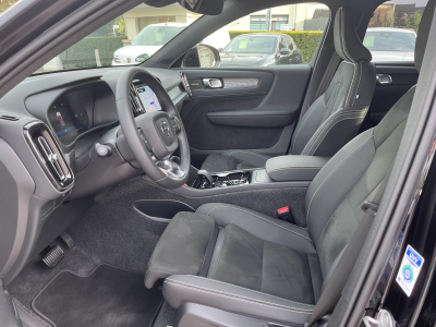 Volvo XC40 B3 Plus Dark DCT