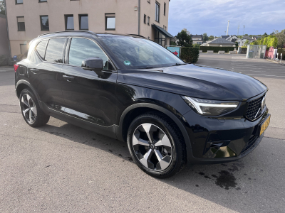 Volvo XC40 B3 Plus Dark DCT