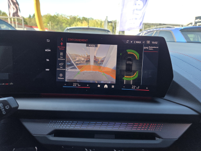 BMW 120 i M SPORT AUTO. 156cv thermique + 14cv elect.