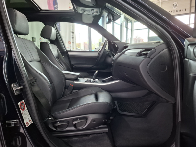 BMW X3 XDRIVE 28i Pack M, CUIR, NAVI, PANORAMA, 4*4, BLUETOOTH, ALU 19'', GARANTIE, CARNET D'ENTRETIEN