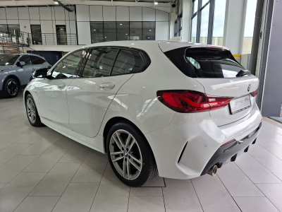BMW 118 i M SPORT PAKET, NAVI, LED, COCKPIT DIGITAL, CARPLAY, PDC,