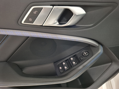 BMW 118 i M SPORT PAKET, NAVI, LED, COCKPIT DIGITAL, CARPLAY, PDC,