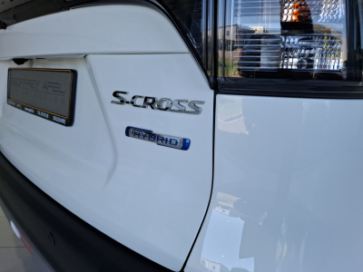 Suzuki S-Cross 1.4 TURBO HYBRID,1 HAND, CAMERA, CLIMA  AUTO, CARPLAY, ALU 17'', ASS. LIGNES, ANGLE MORT, REGULATEUR, LED, ATT. REMORQUE