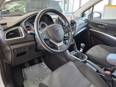 Suzuki S-Cross 1.4 TURBO HYBRID,1 HAND, CAMERA, CLIMA  AUTO, CARPLAY, ALU 17'', ASS. LIGNES, ANGLE MORT, REGULATEUR, LED, ATT. REMORQUE