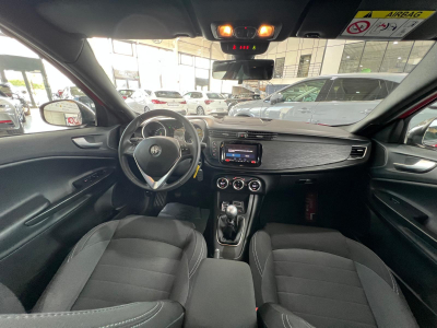 Alfa Romeo Giulietta 1.4 SPORT 120 , 1HAND, CARPLAY, CAMERA, LED, GARANTIE