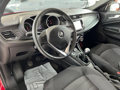 Alfa Romeo Giulietta 1.4 SPORT 120 , 1HAND, CARPLAY, CAMERA, LED, GARANTIE