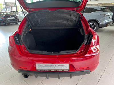 Alfa Romeo Giulietta 1.4 SPORT 120 , 1HAND, CARPLAY, CAMERA, LED, GARANTIE