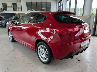 Alfa Romeo Giulietta 1.4 SPORT 120 , 1HAND, CARPLAY, CAMERA, LED, GARANTIE