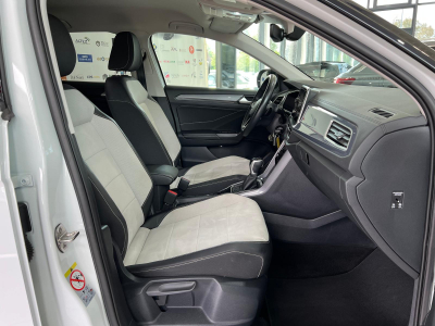 Volkswagen T-Roc 1.5 TSI 150 DSG STYLE,1 HAND,VIRTUAL,KAMERA,NAVI,CARPLAY,LED,CUIR,IQ-LIGHT