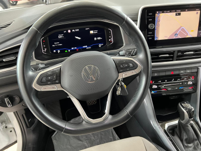 Volkswagen T-Roc 1.5 TSI 150 DSG STYLE,1 HAND,VIRTUAL,KAMERA,NAVI,CARPLAY,LED,CUIR,IQ-LIGHT