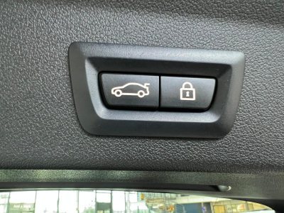 BMW 120 i SPORT LINE PAKET, CUIR, NAVI, CAMERA, LED, CARPLAY, VOLANT M, 1 HAND