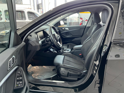BMW 120 i SPORT LINE PAKET, CUIR, NAVI, CAMERA, LED, CARPLAY, VOLANT M, 1 HAND