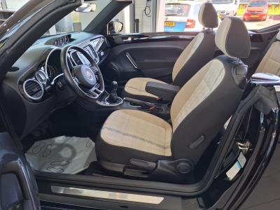 Volkswagen Beetle 2.0 TDI 150 CABRIOLET DESIGN, NAVI, PDC, ALU 18'', LED, KM 23000,