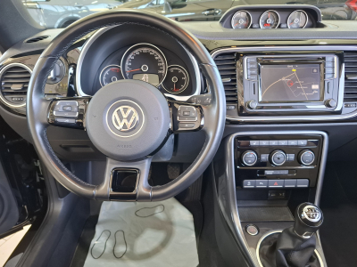 Volkswagen Beetle 2.0 TDI 150 CABRIOLET DESIGN, NAVI, PDC, ALU 18'', LED, KM 23000,