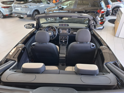 Volkswagen Beetle 2.0 TDI 150 CABRIOLET DESIGN, NAVI, PDC, ALU 18'', LED, KM 23000,