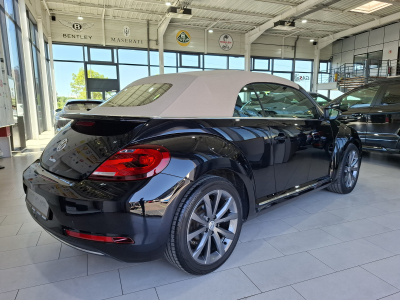 Volkswagen Beetle 2.0 TDI 150 CABRIOLET DESIGN, NAVI, PDC, ALU 18'', LED, KM 23000,