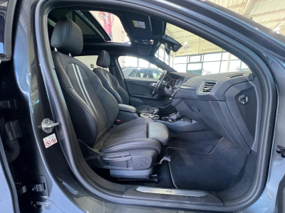BMW 118 DA 150 SPORT LINE, CUIR, PANORAMIQUE, LED, ALU17'', CARPLAY, NAVI, 1 HAND..