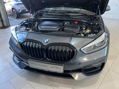 BMW 118 DA 150 SPORT LINE, CUIR, PANORAMIQUE, LED, ALU17'', CARPLAY, NAVI, 1 HAND..