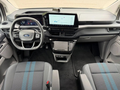 Ford Transit Custom 2.5 Duratec 232 Hybrid PHEV L1H1 Sport Doka