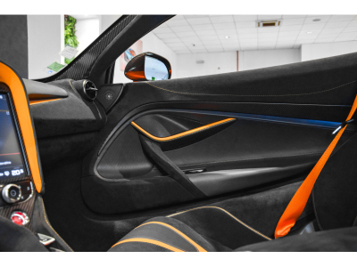 McLaren 720S COUPÉ PERFORMANCE - PACK CARBONE - ELITE PAINT