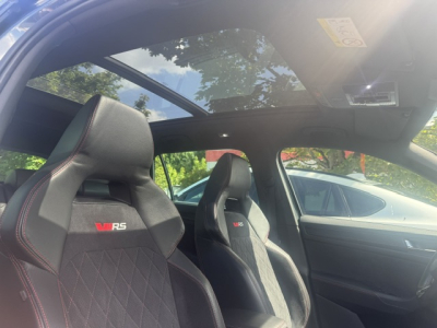 Skoda Kodiaq SKODA KODIAQ RS PANORAMA LEDER KEYLESS STANDHEIZUNG AHK