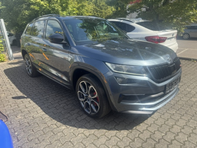 Skoda Kodiaq SKODA KODIAQ RS PANORAMA LEDER KEYLESS STANDHEIZUNG AHK
