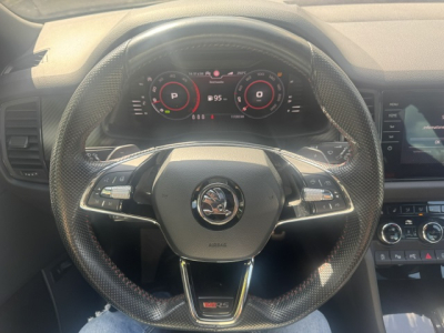 Skoda Kodiaq SKODA KODIAQ RS PANORAMA LEDER KEYLESS STANDHEIZUNG AHK