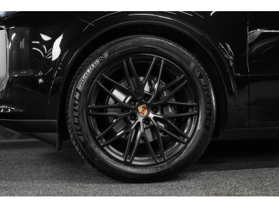 Porsche Cayenne Coupé - Pack carbone