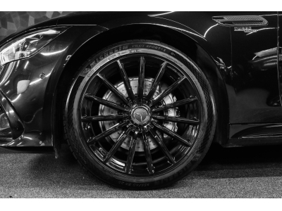 Mercedes-Benz AMG GT 53 4 MATIC +