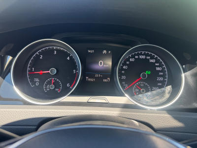 Volkswagen Golf VOLKSWAGEN Golf VII Lim. Highline LED+ACC+Tempomat