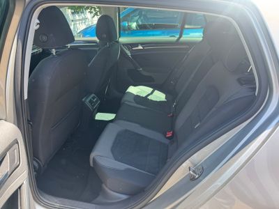 Volkswagen Golf VOLKSWAGEN Golf VII Lim. Highline LED+ACC+Tempomat