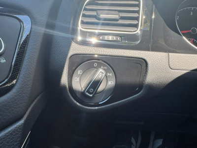 Volkswagen Golf VOLKSWAGEN Golf VII Lim. Highline LED+ACC+Tempomat