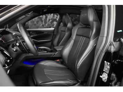 Aston Martin DBX 707 - ONYX BLACK