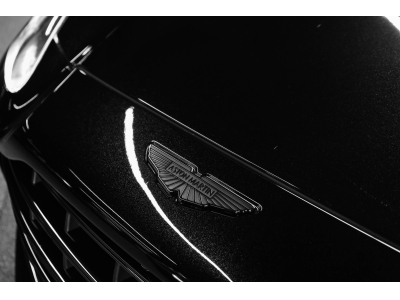 Aston Martin DBX 707 - ONYX BLACK