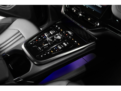 Aston Martin DBX 707 - ONYX BLACK