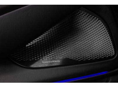 Aston Martin DBX 707 - ONYX BLACK